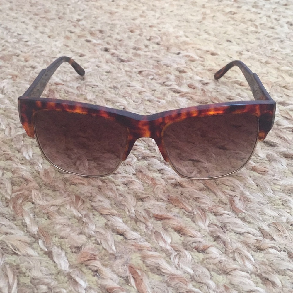 Stella McCartney Tortoiseshell & Gold Sunglasses
